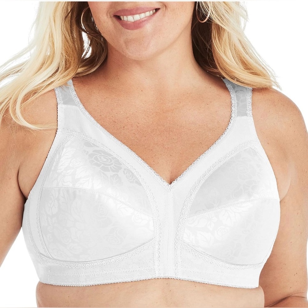 PLAYTEX Women's 18 Hour Comfort-Strap Wireless Bra with 4-Way TruSupport 44D